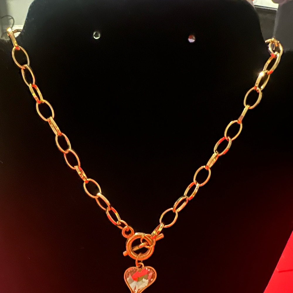 Gold Heart Pendant Necklace